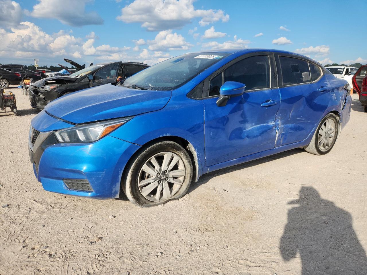 2020 NISSAN VERSA