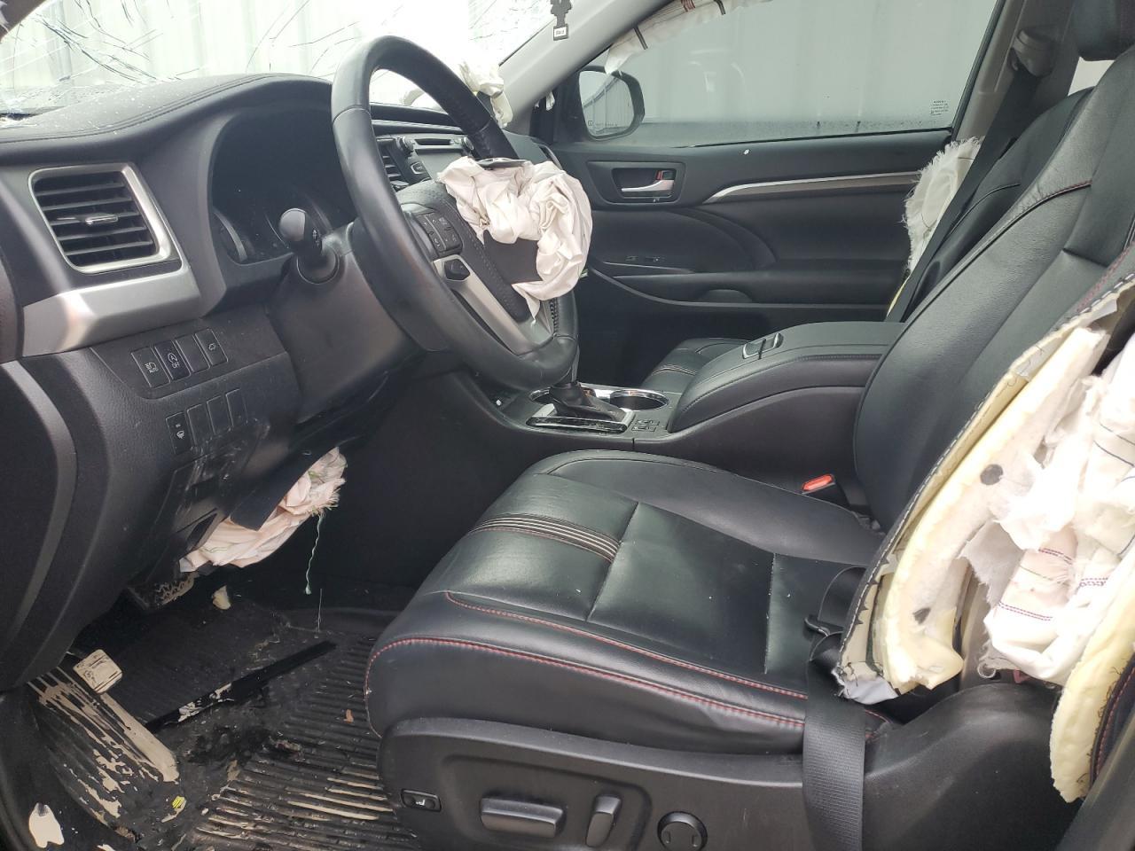2019 TOYOTA HIGHLANDER