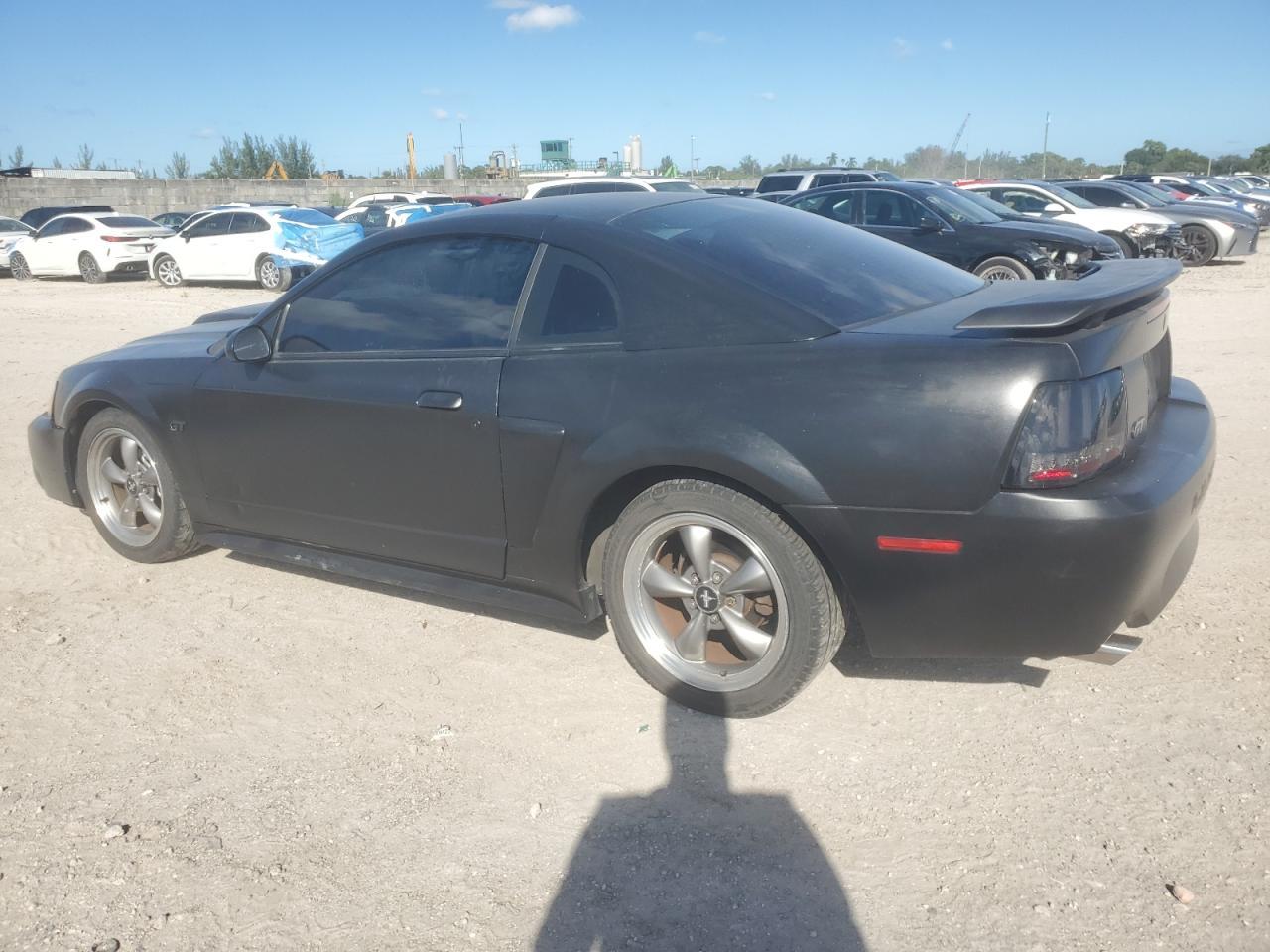 2003 FORD MUSTANG