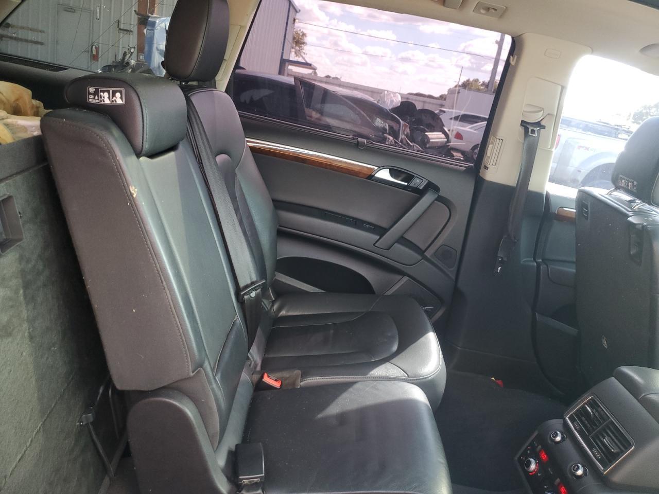 2015 AUDI Q7