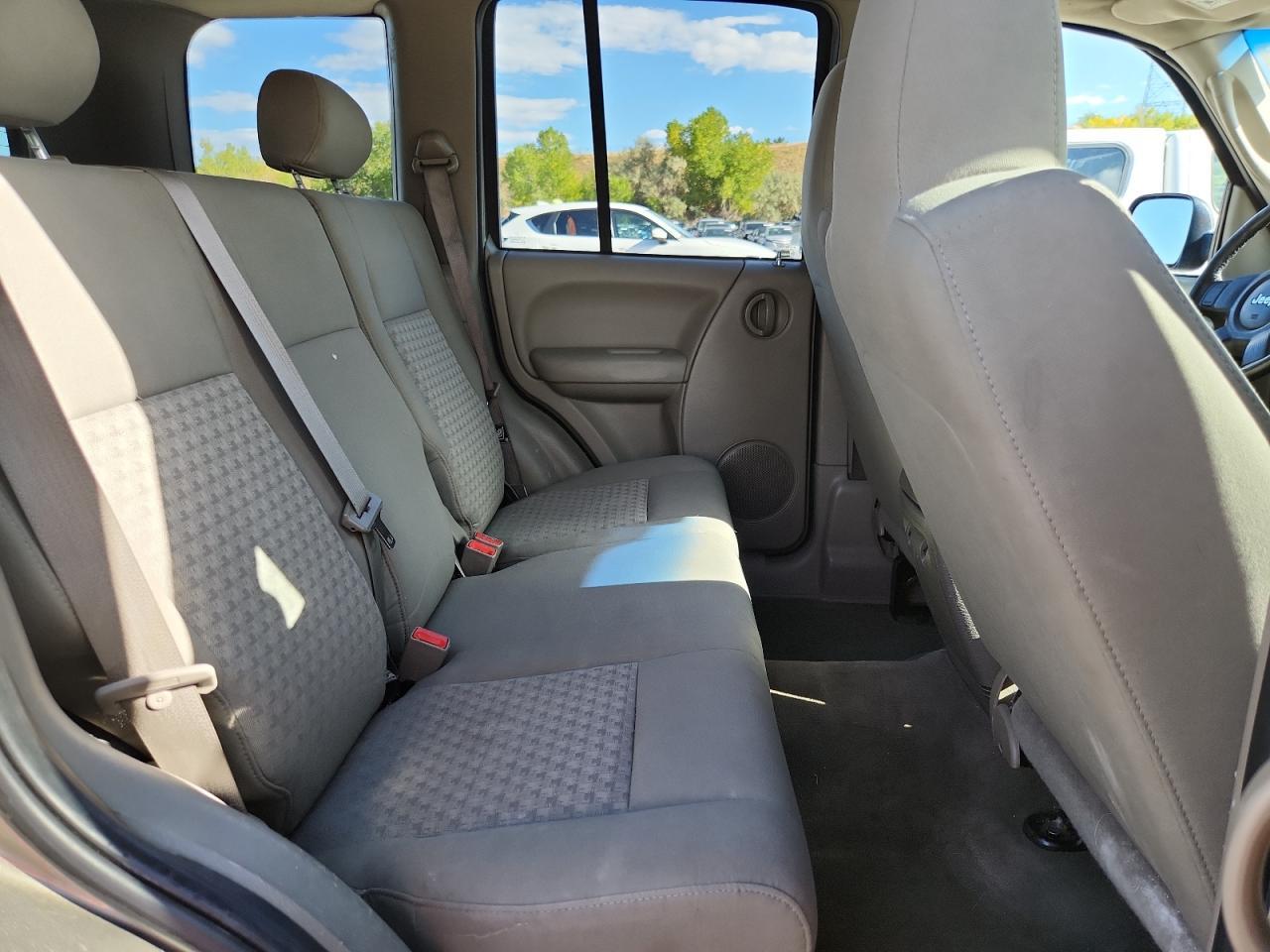 2005 JEEP Liberty