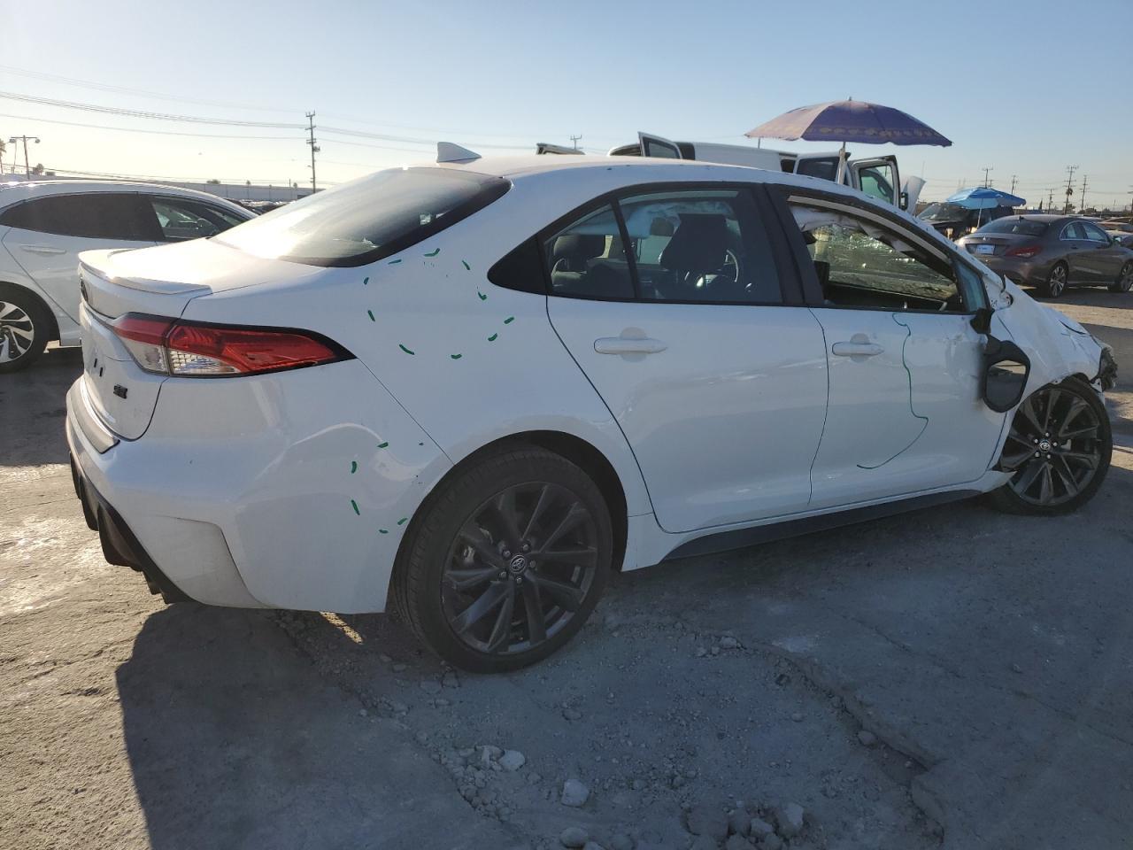 2025 TOYOTA COROLLA
