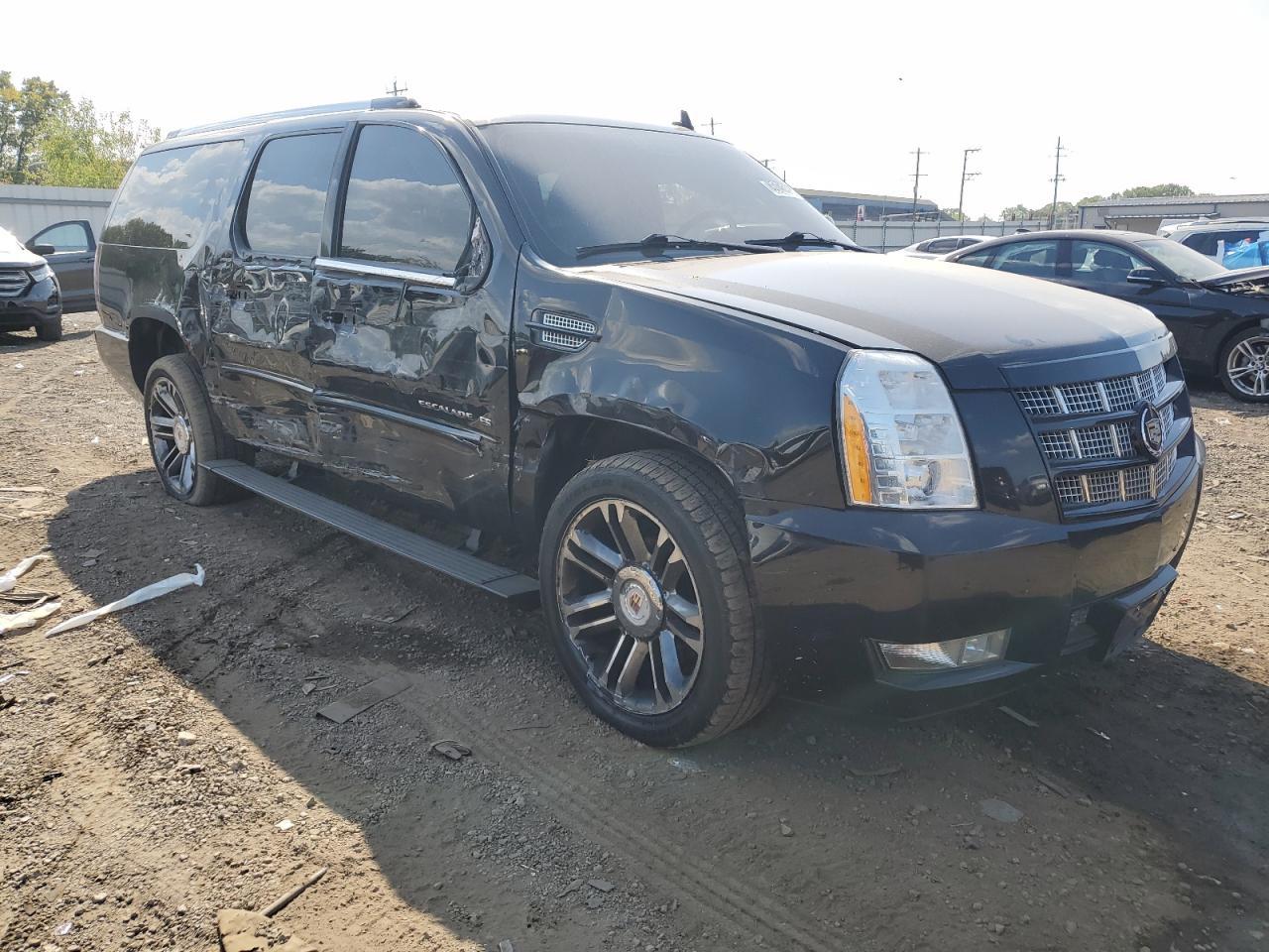 2012 CADILLAC Escalade ESV