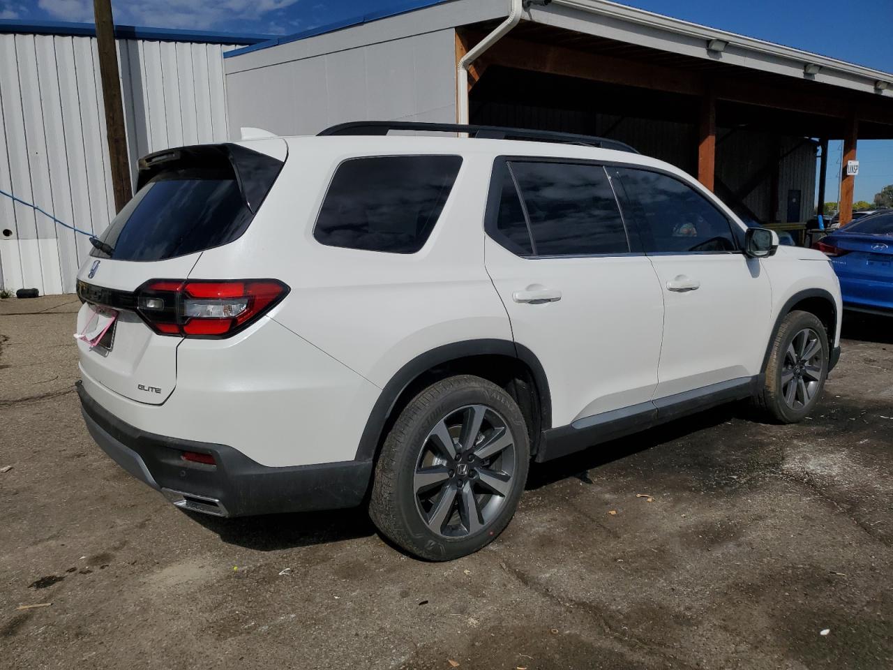 2025 HONDA PILOT