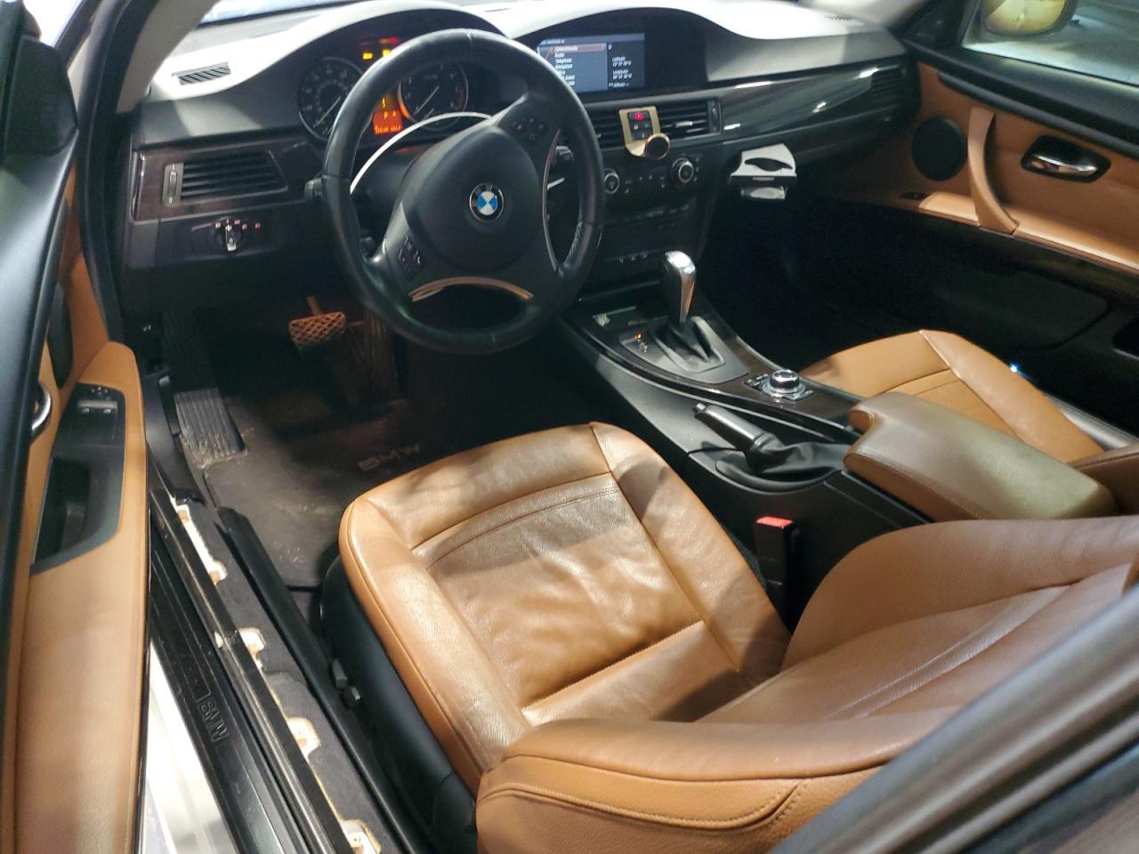 2011 BMW 3 SERIES