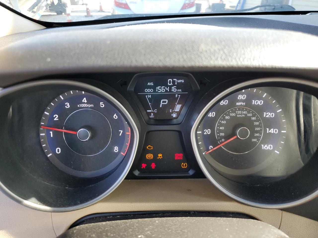 2011 HYUNDAI ELANTRA