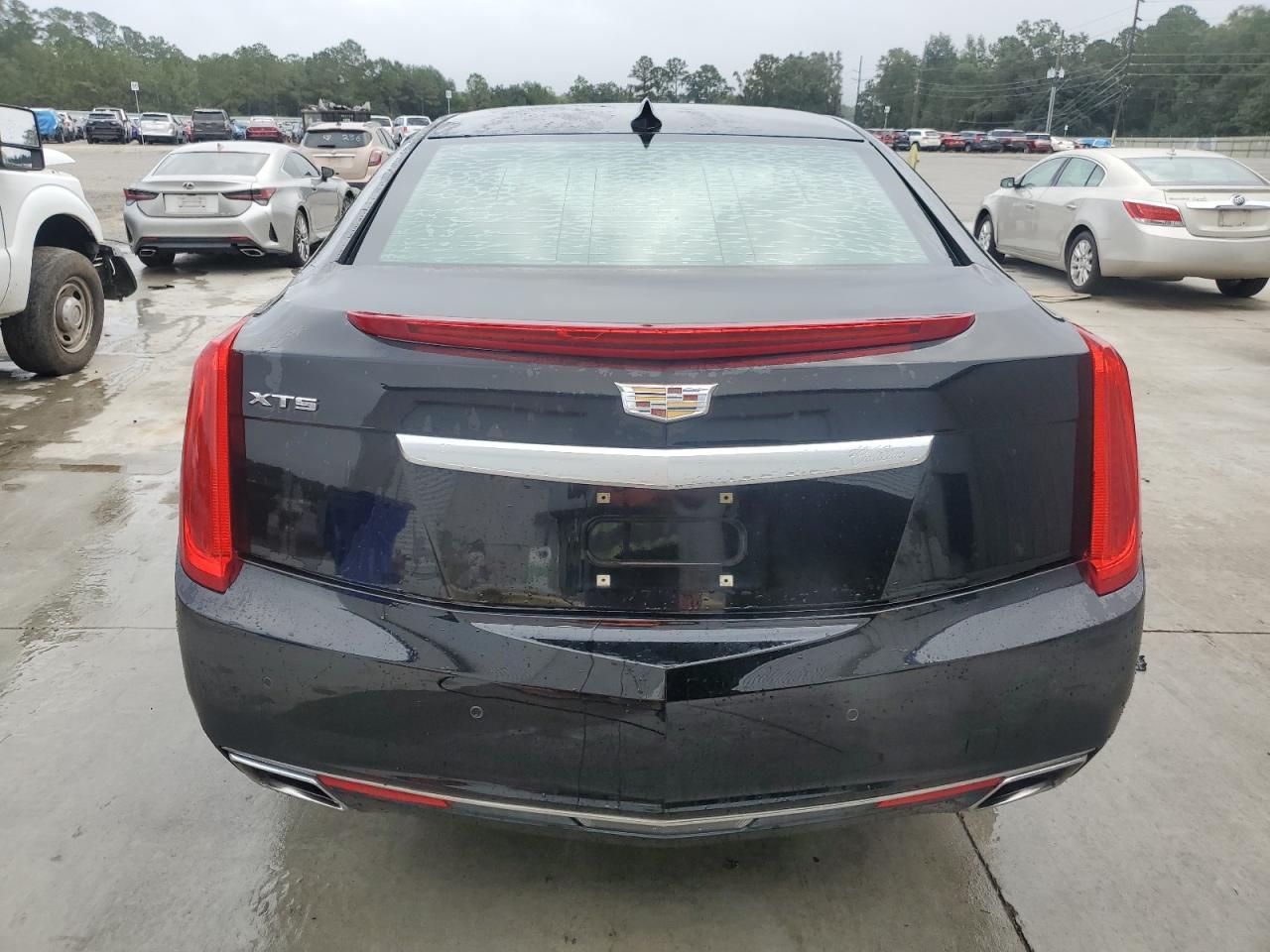 2016 CADILLAC XTS