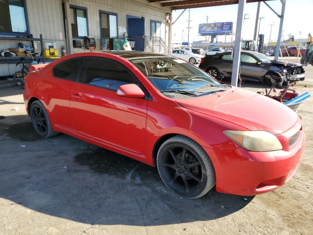 2005 TOYOTA SCION