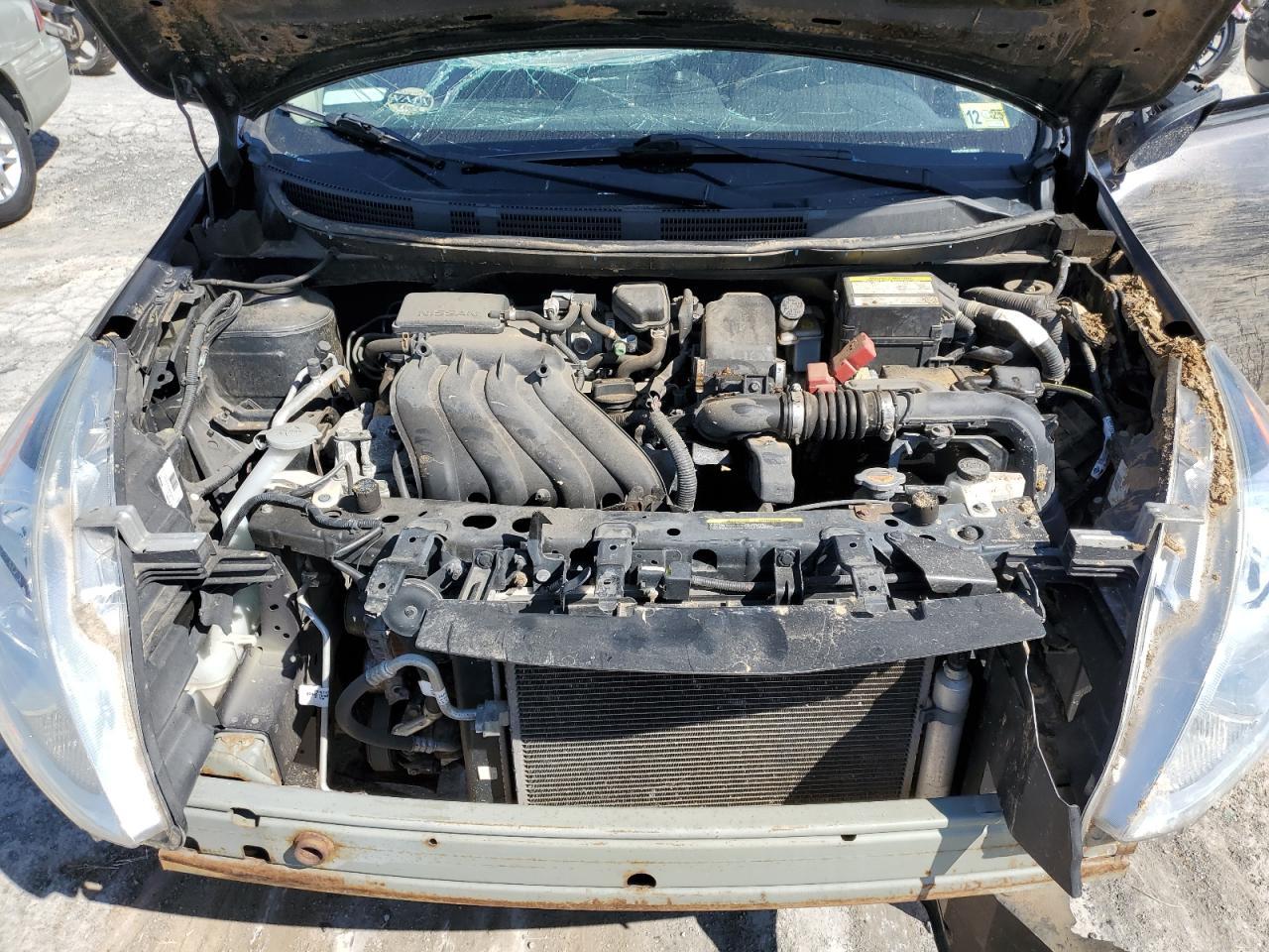 2015 NISSAN VERSA