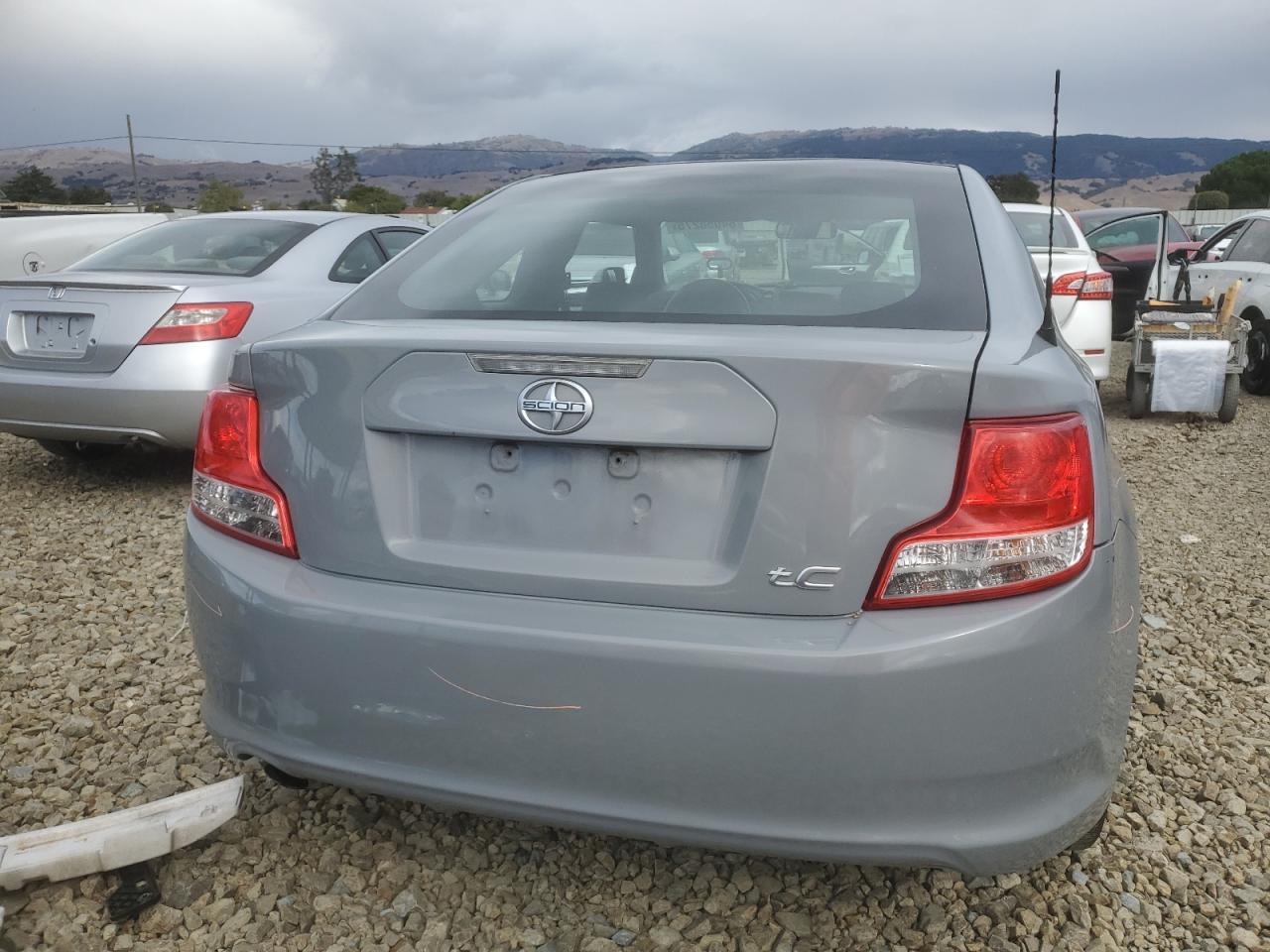 2011 TOYOTA SCION
