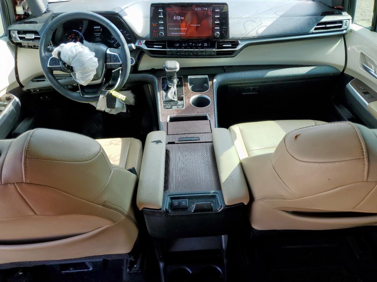 2021 TOYOTA SIENNA