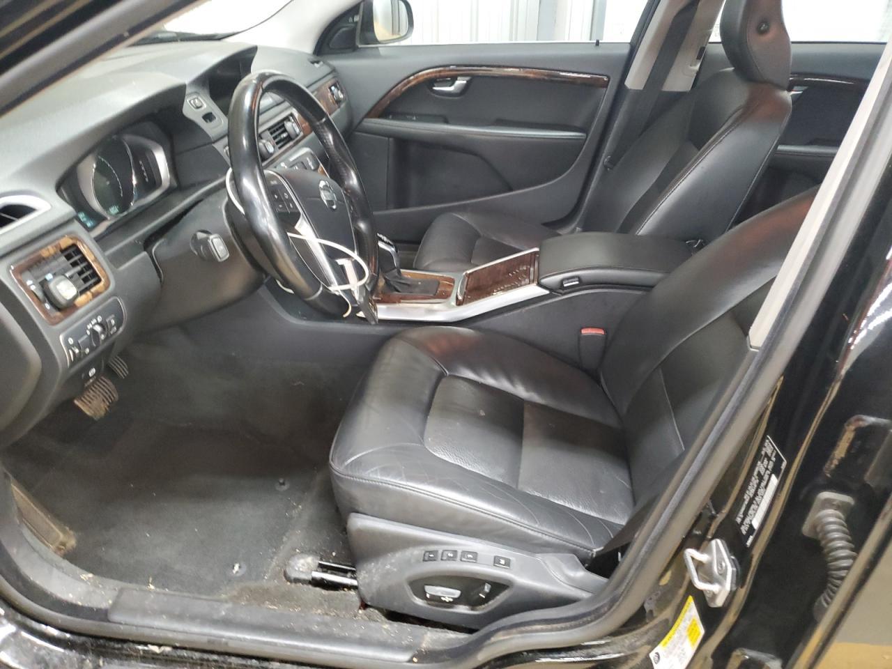 2015 VOLVO S80