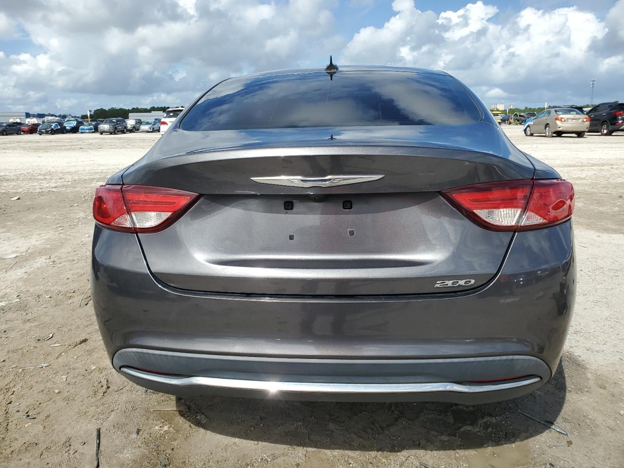 2015 CHRYSLER 200