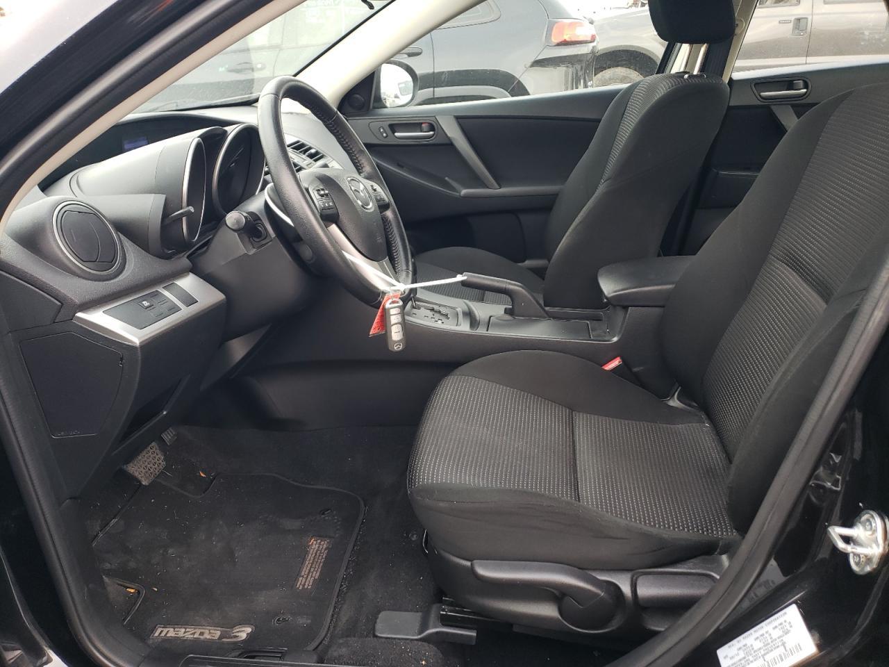 2013 MAZDA 3