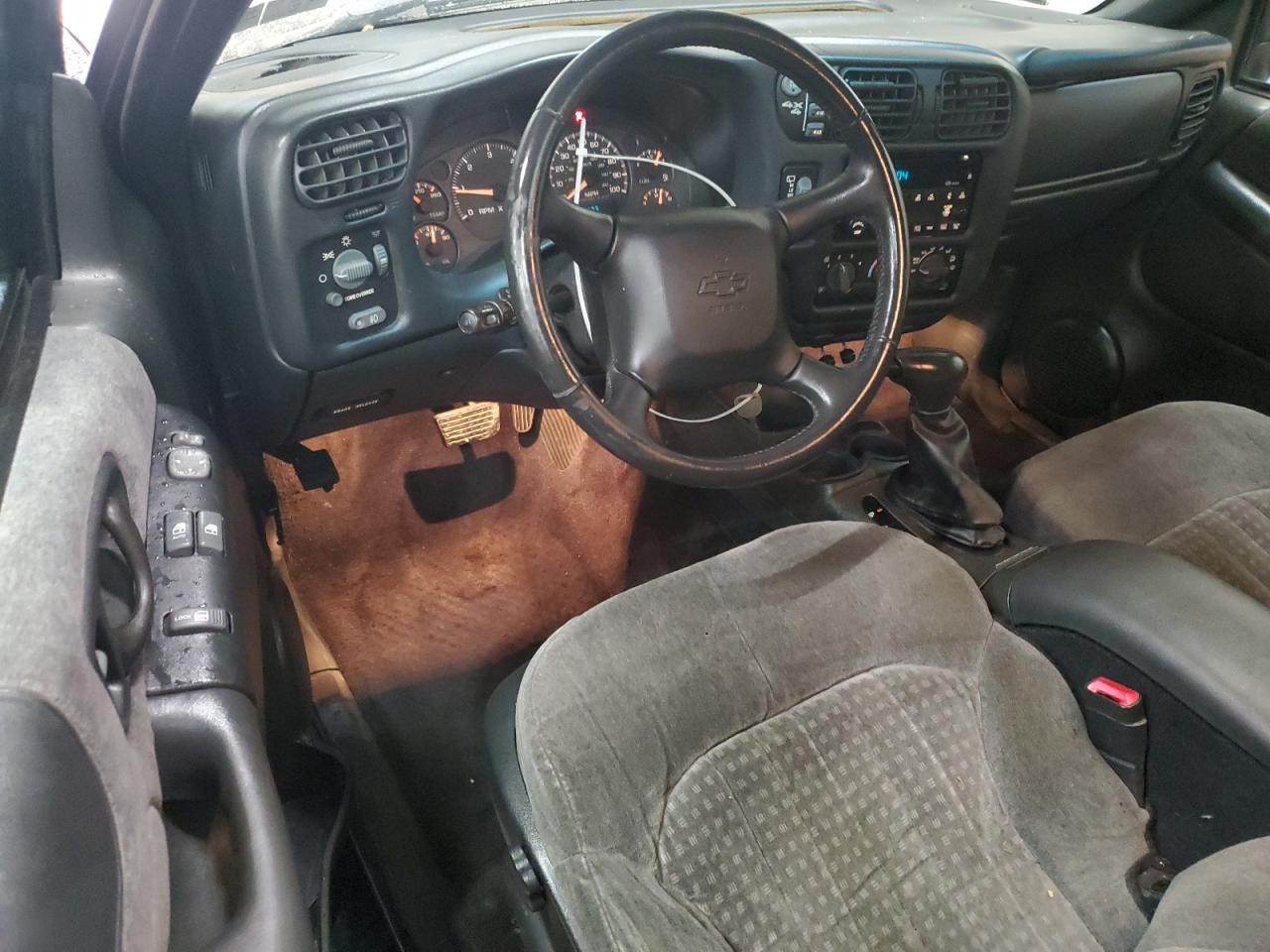 2002 CHEVROLET BLAZER