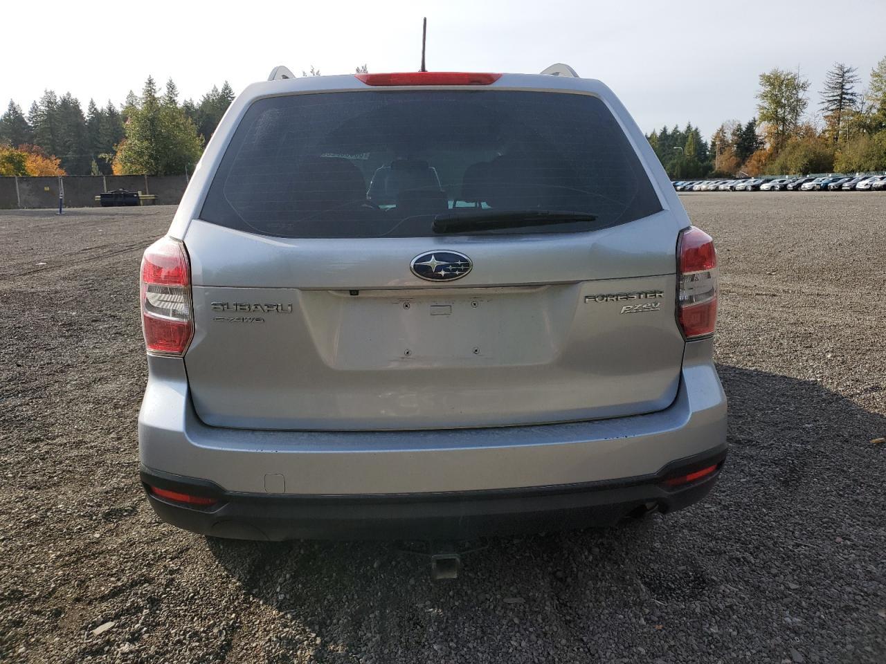 2015 SUBARU FORESTER