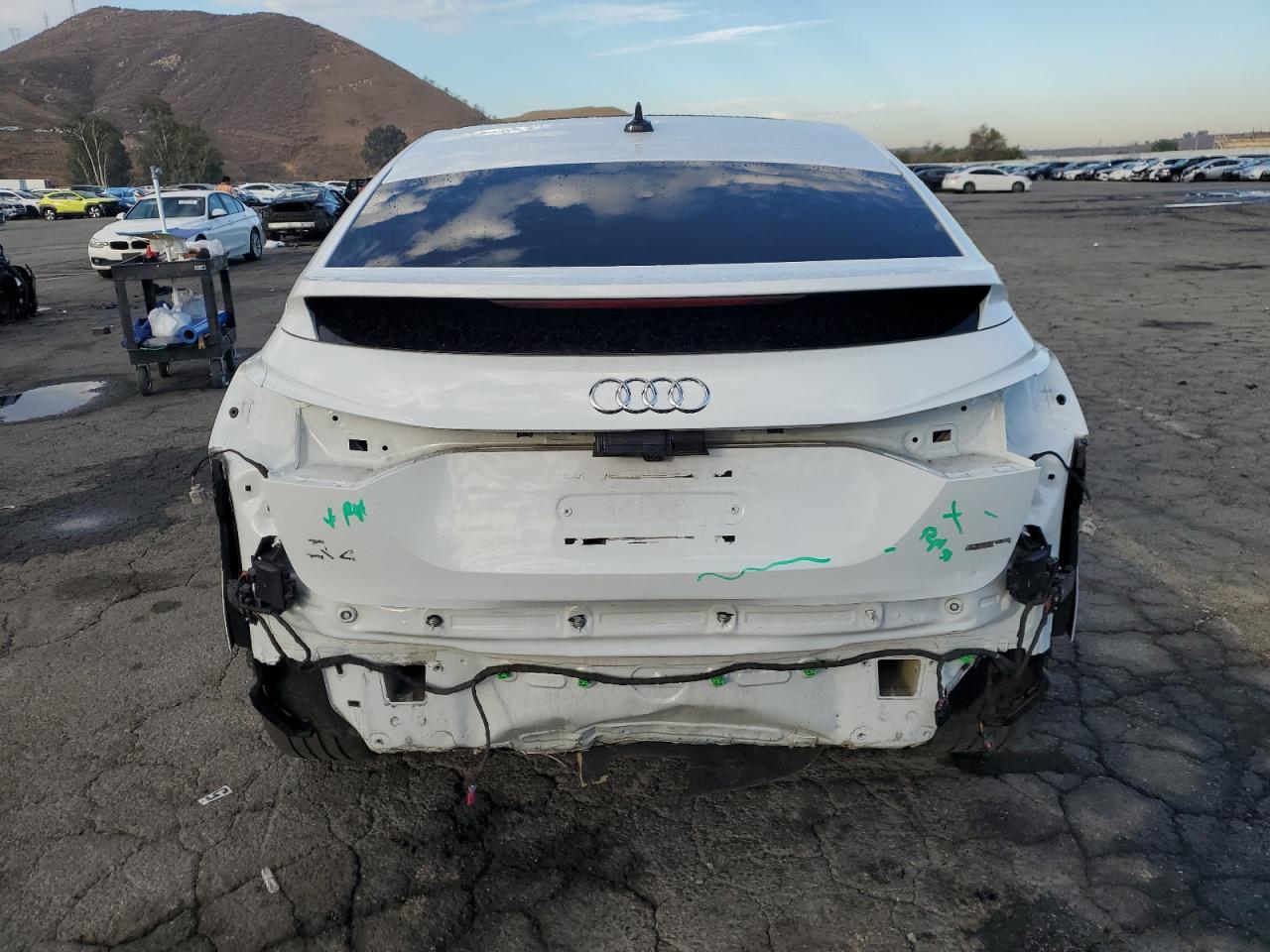2024 AUDI Q4 e-tron