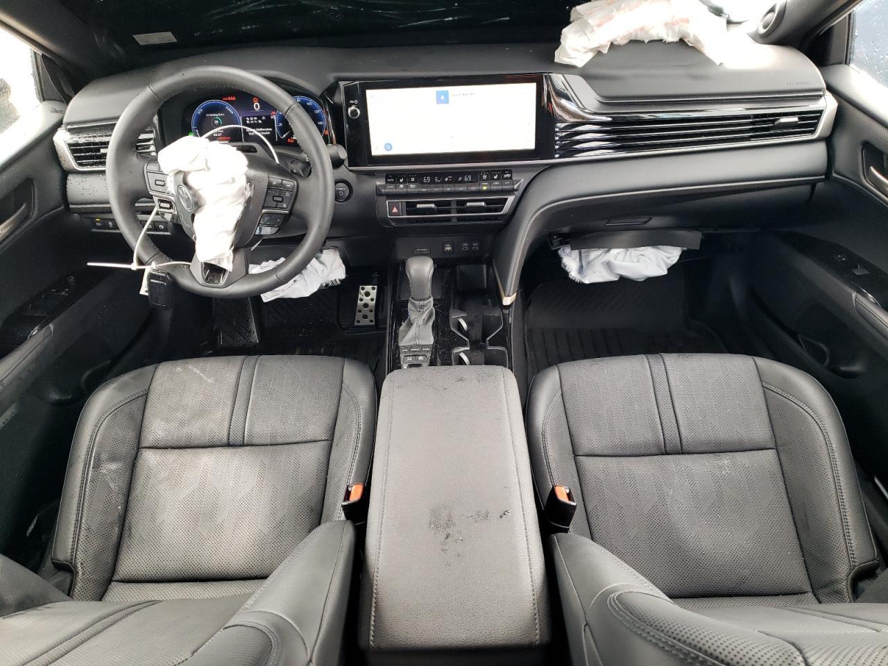 2025 TOYOTA CAMRY