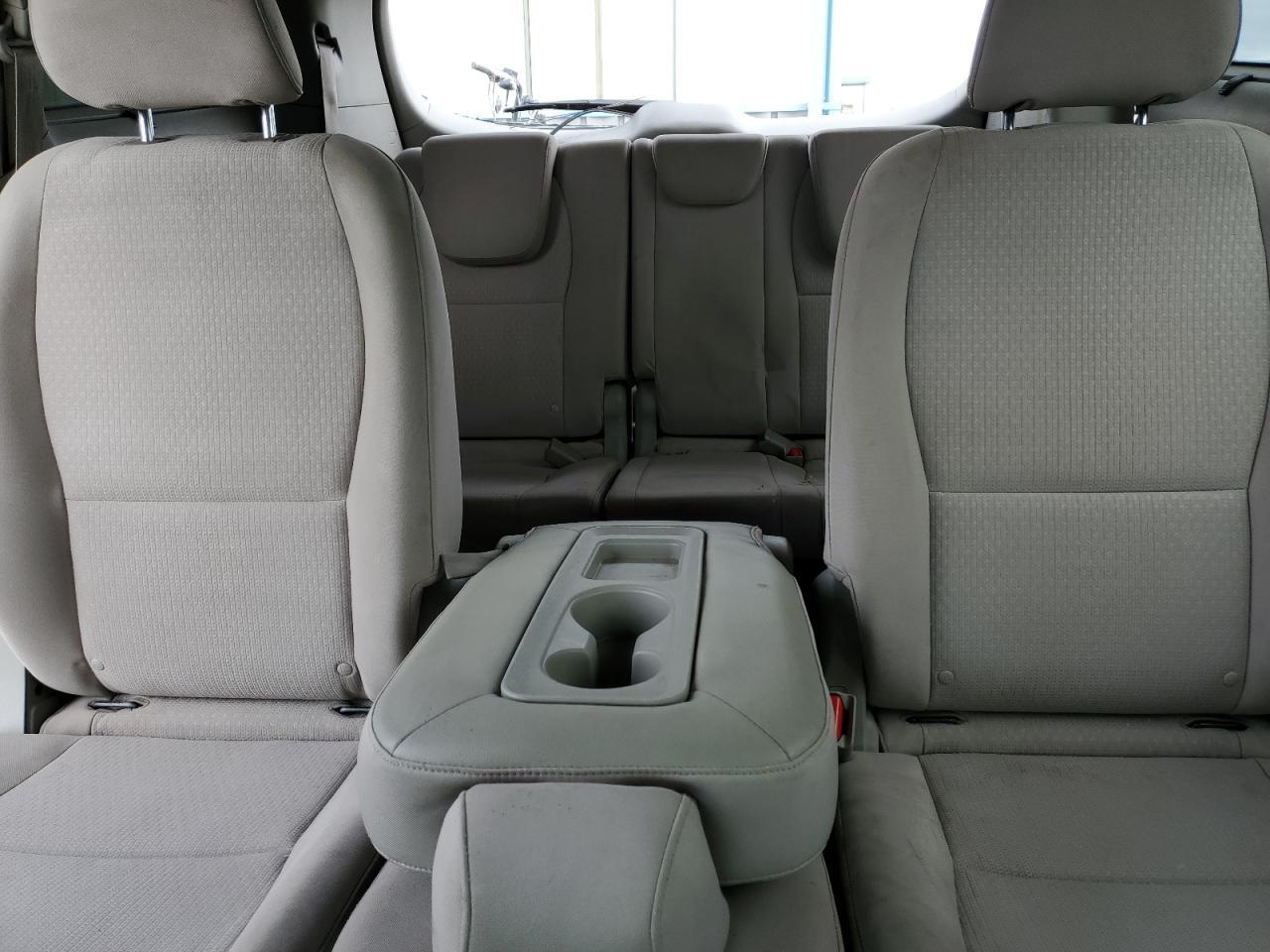 2016 KIA SEDONA