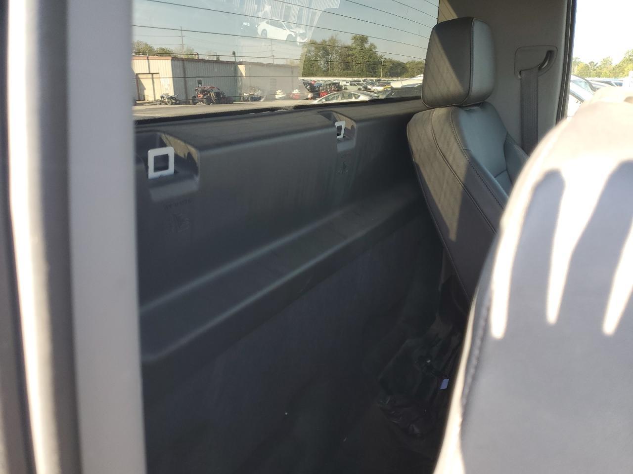 2023 CHEVROLET Silverado