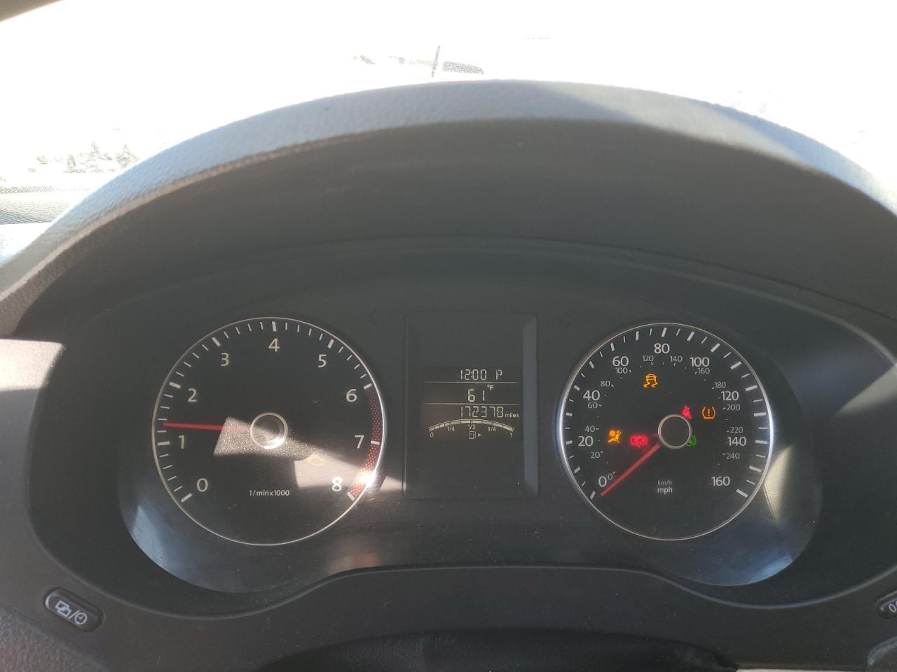 2013 VOLKSWAGEN JETTA
