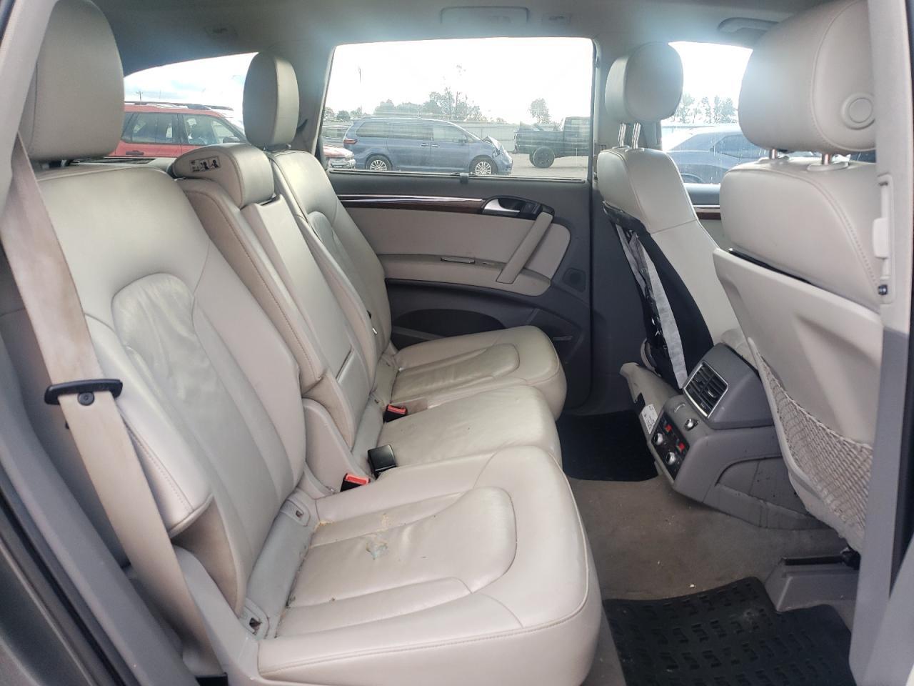 2015 AUDI Q7