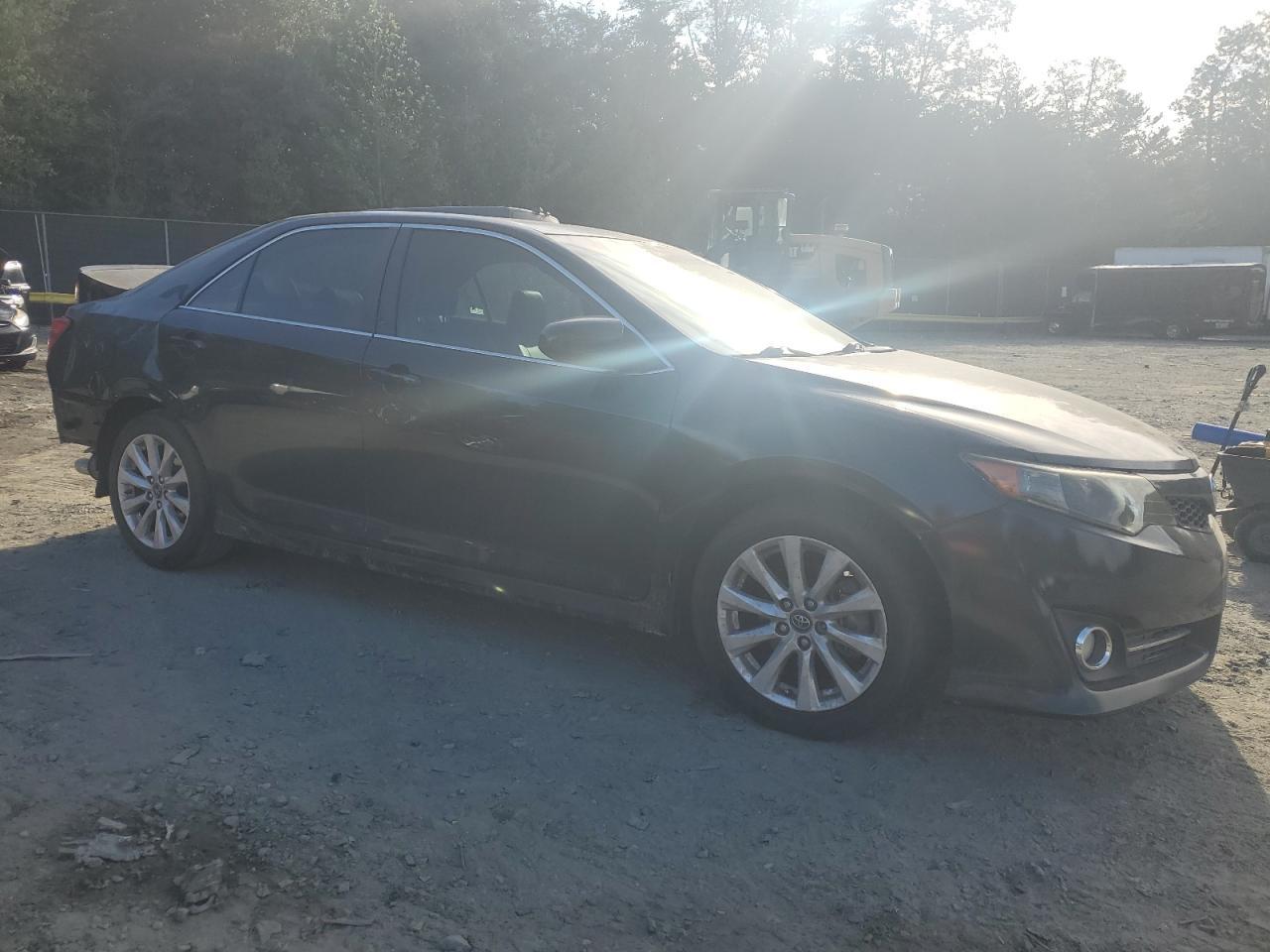 2013 TOYOTA CAMRY