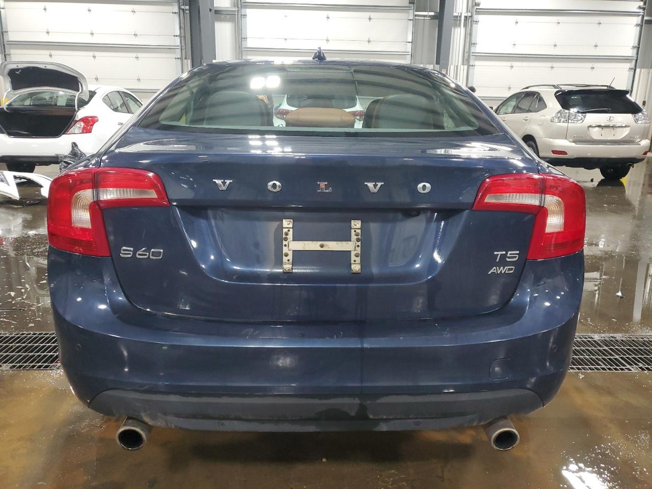 2013 VOLVO S60
