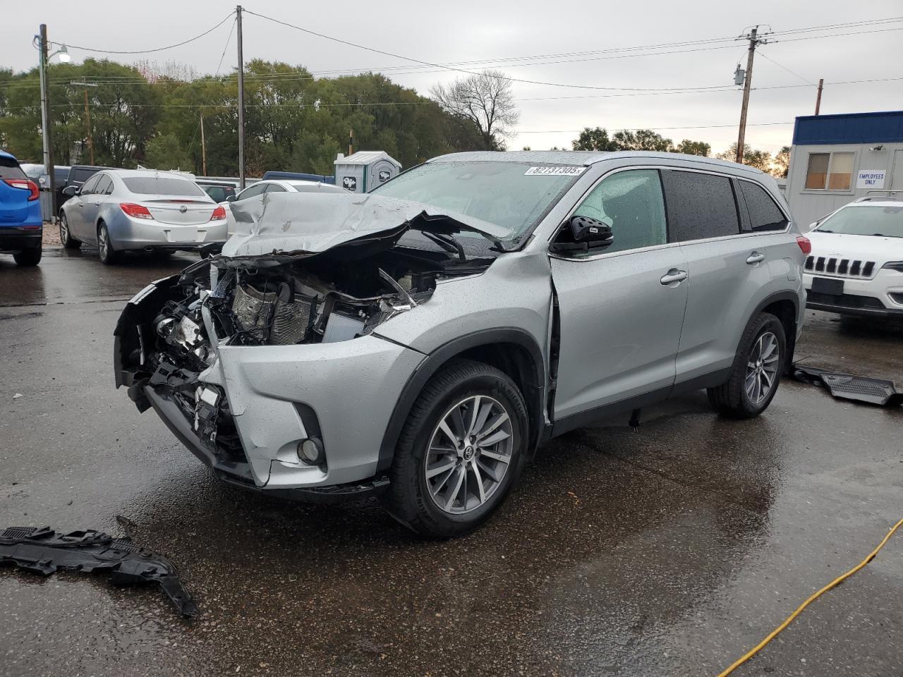 2019 TOYOTA HIGHLANDER