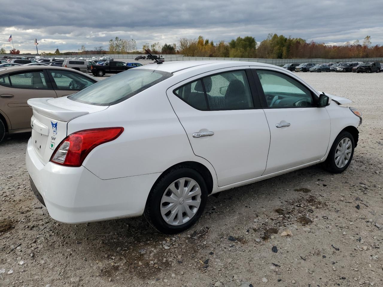 2018 NISSAN VERSA