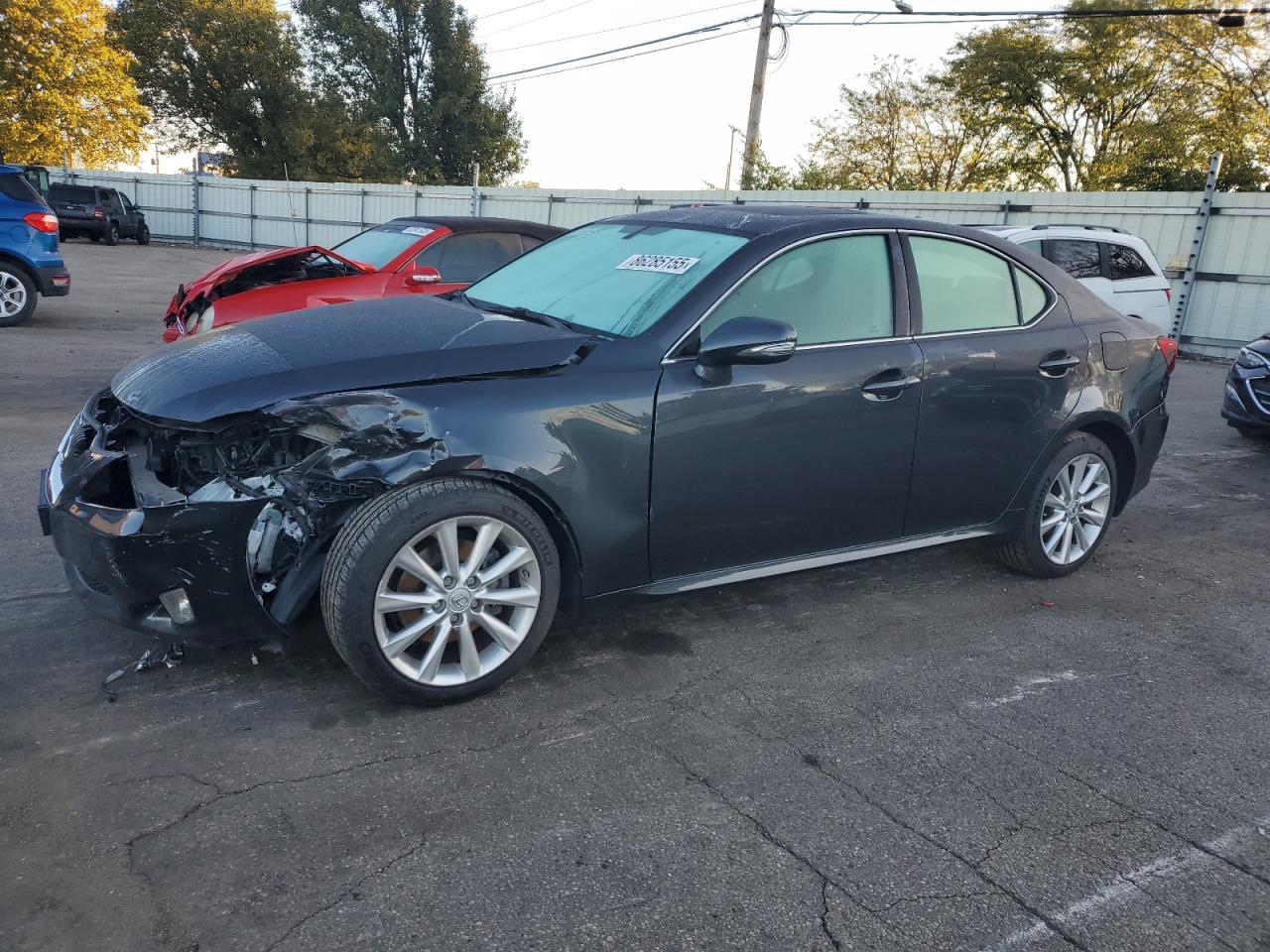 2009 LEXUS Is