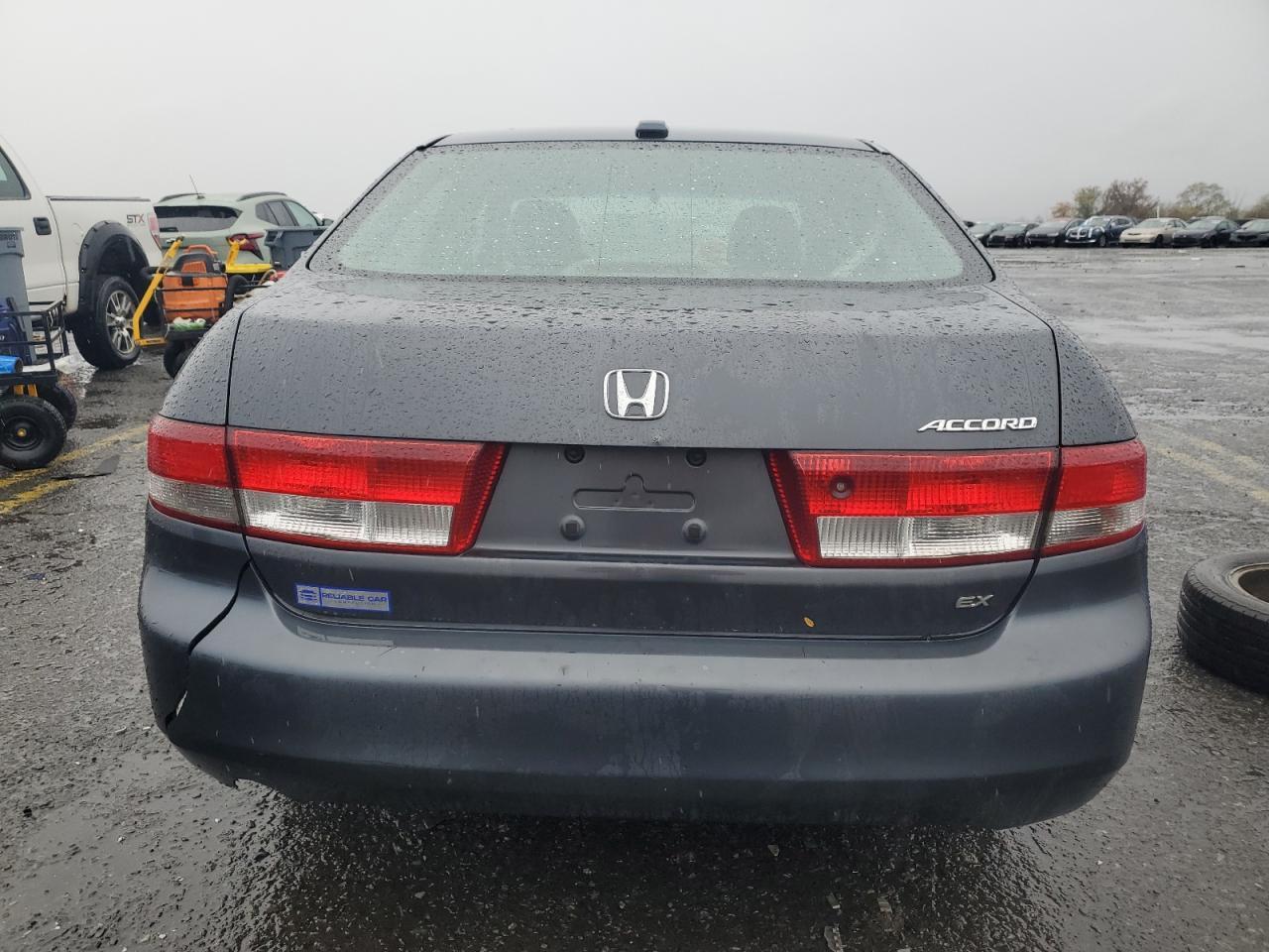 2004 HONDA ACCORD