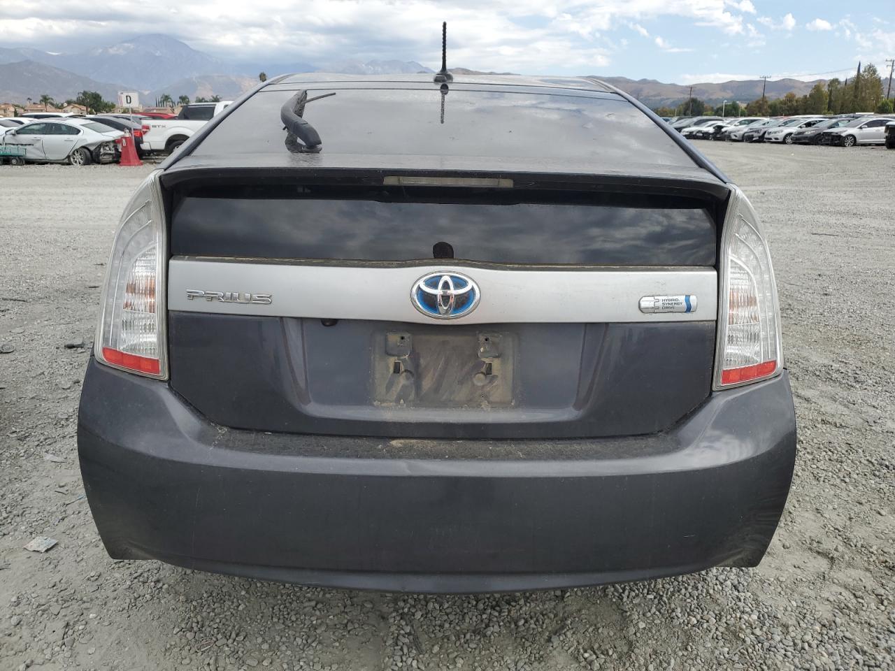 2015 TOYOTA Prius Plug-In