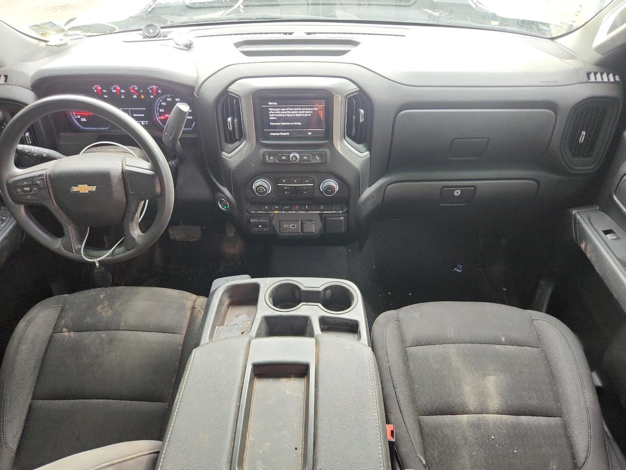 2024 CHEVROLET Silverado