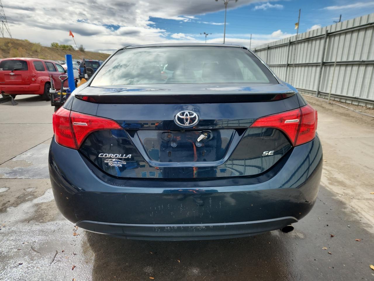 2017 TOYOTA COROLLA