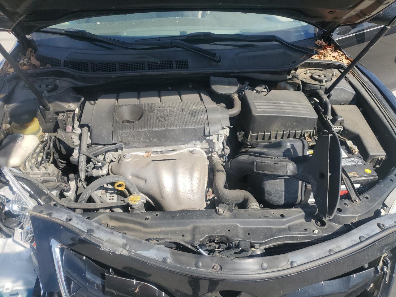 2011 TOYOTA CAMRY