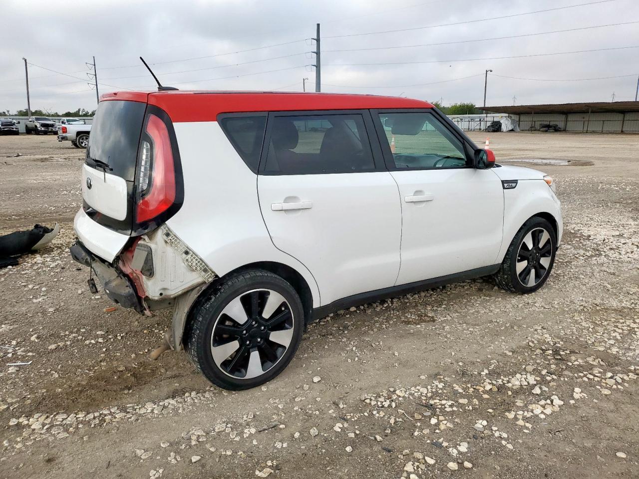 2016 KIA SOUL