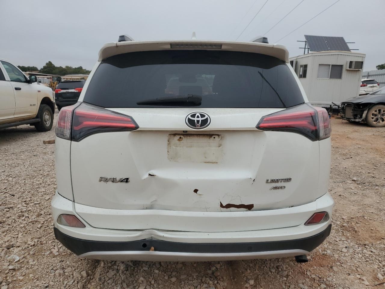 2016 TOYOTA RAV4
