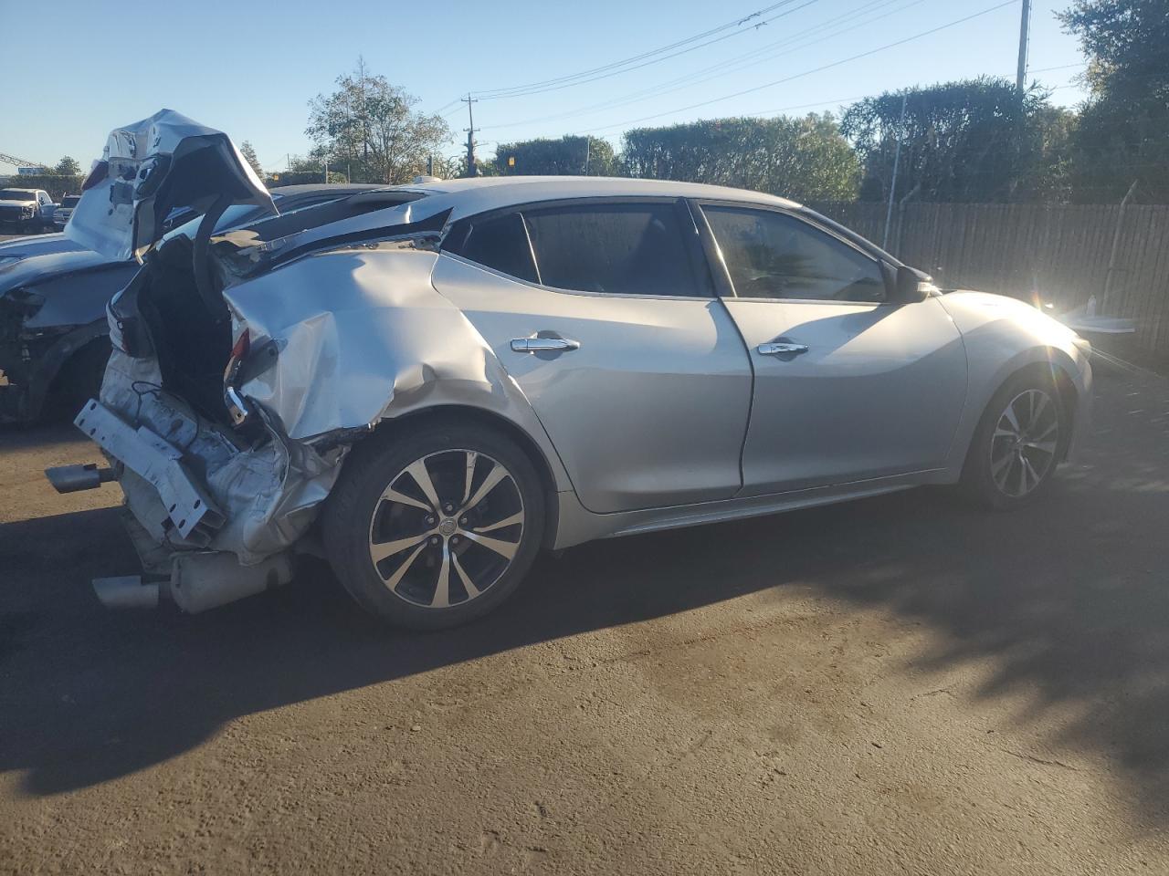 2018 NISSAN Maxima
