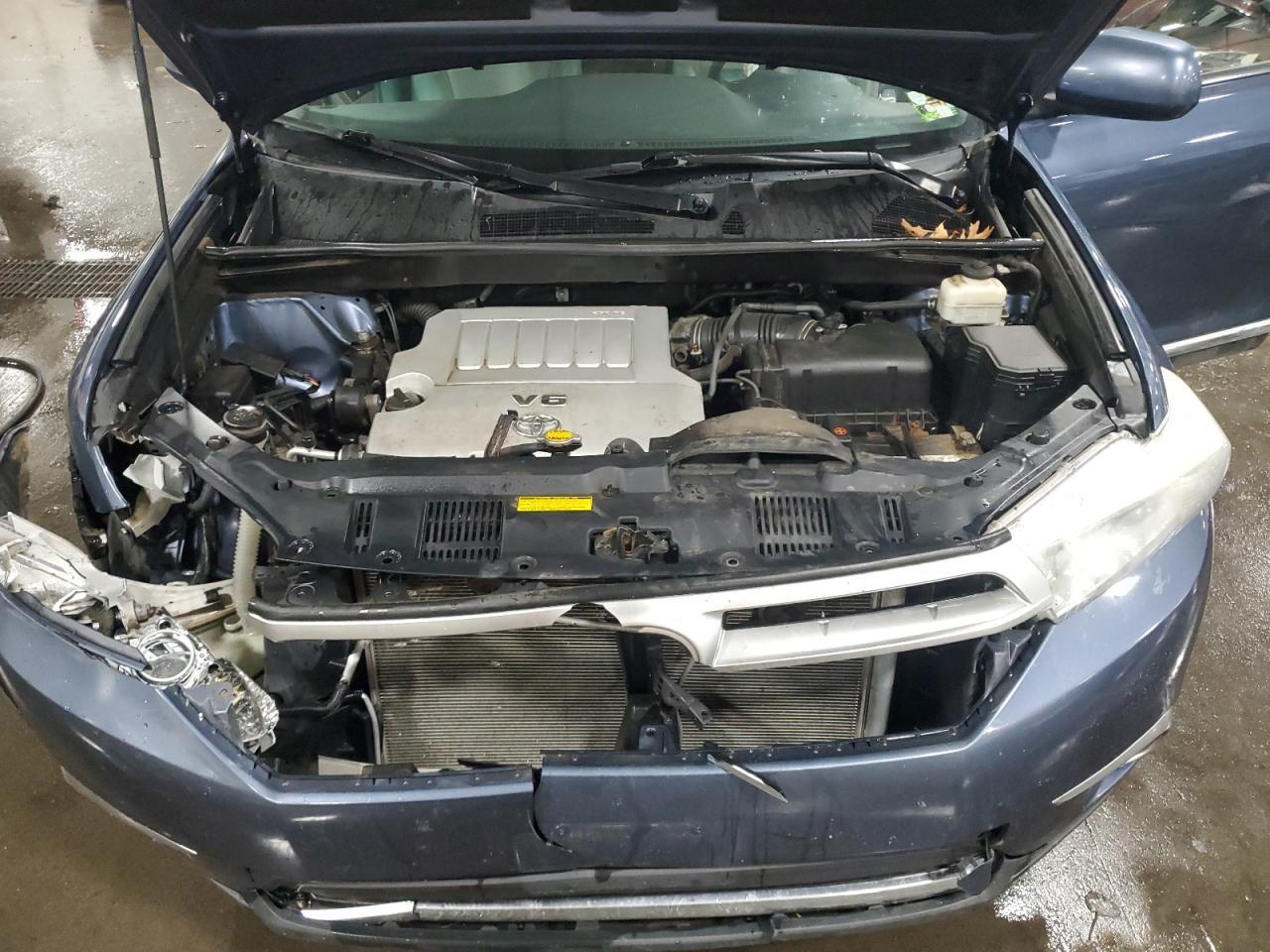 2013 TOYOTA HIGHLANDER