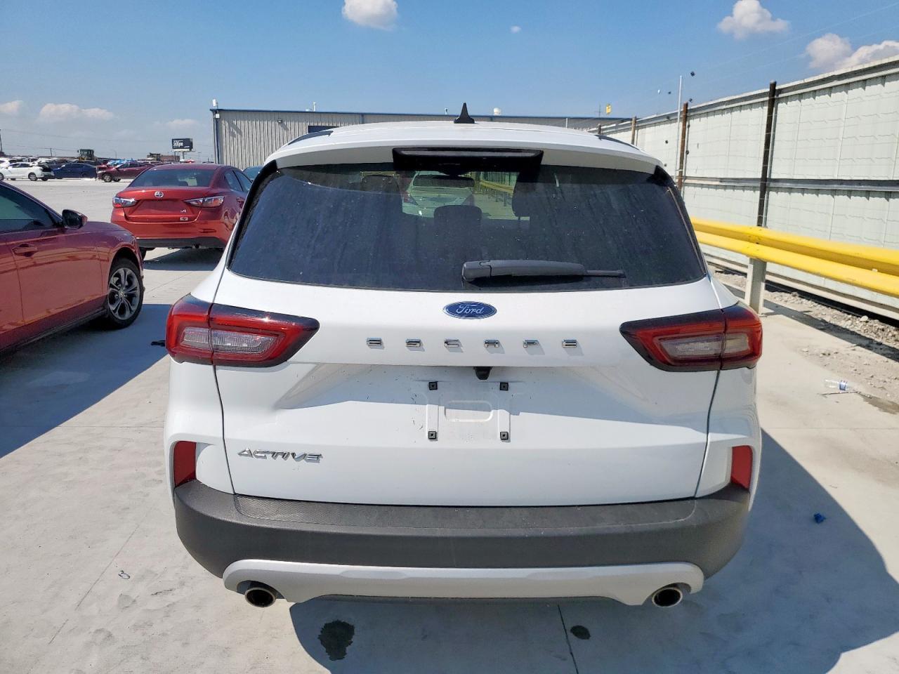 2023 FORD ESCAPE