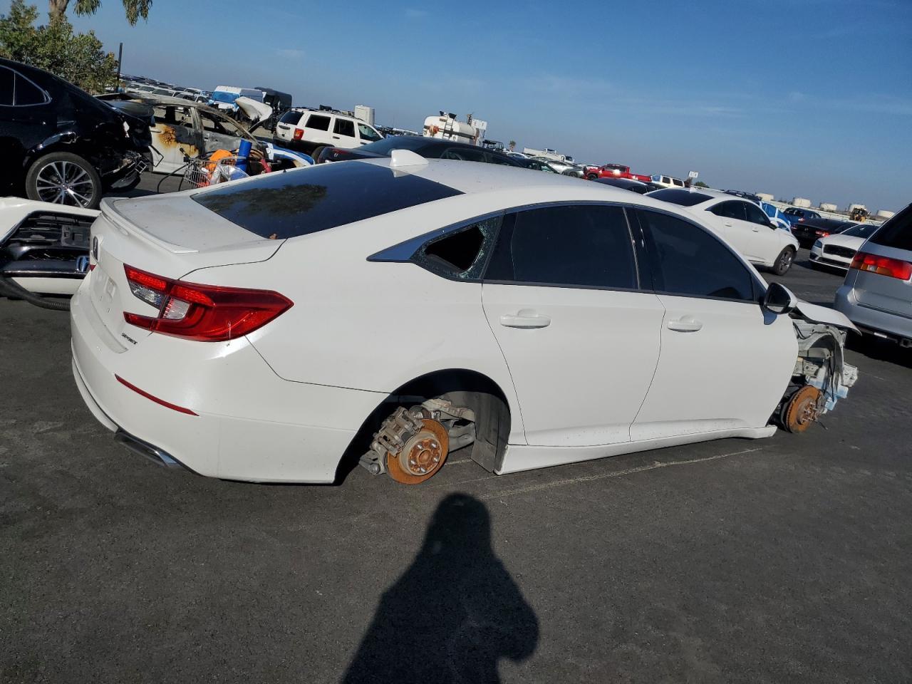 2018 HONDA ACCORD