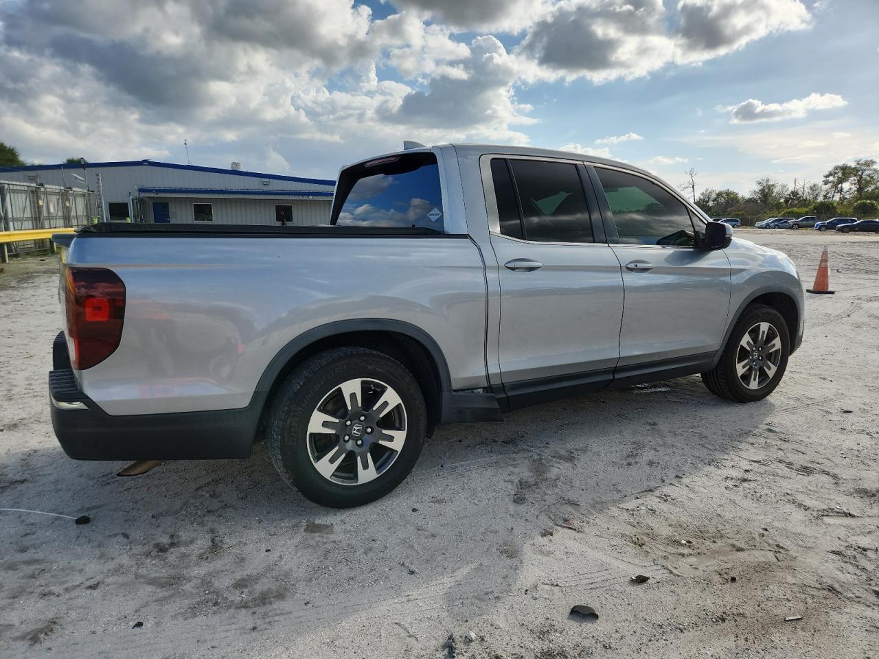 2018 HONDA Ridgeline