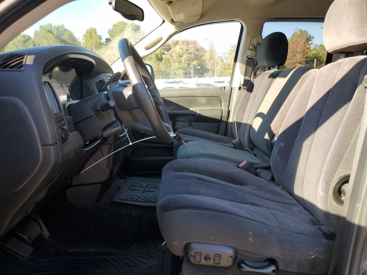 2004 DODGE RAM 1500