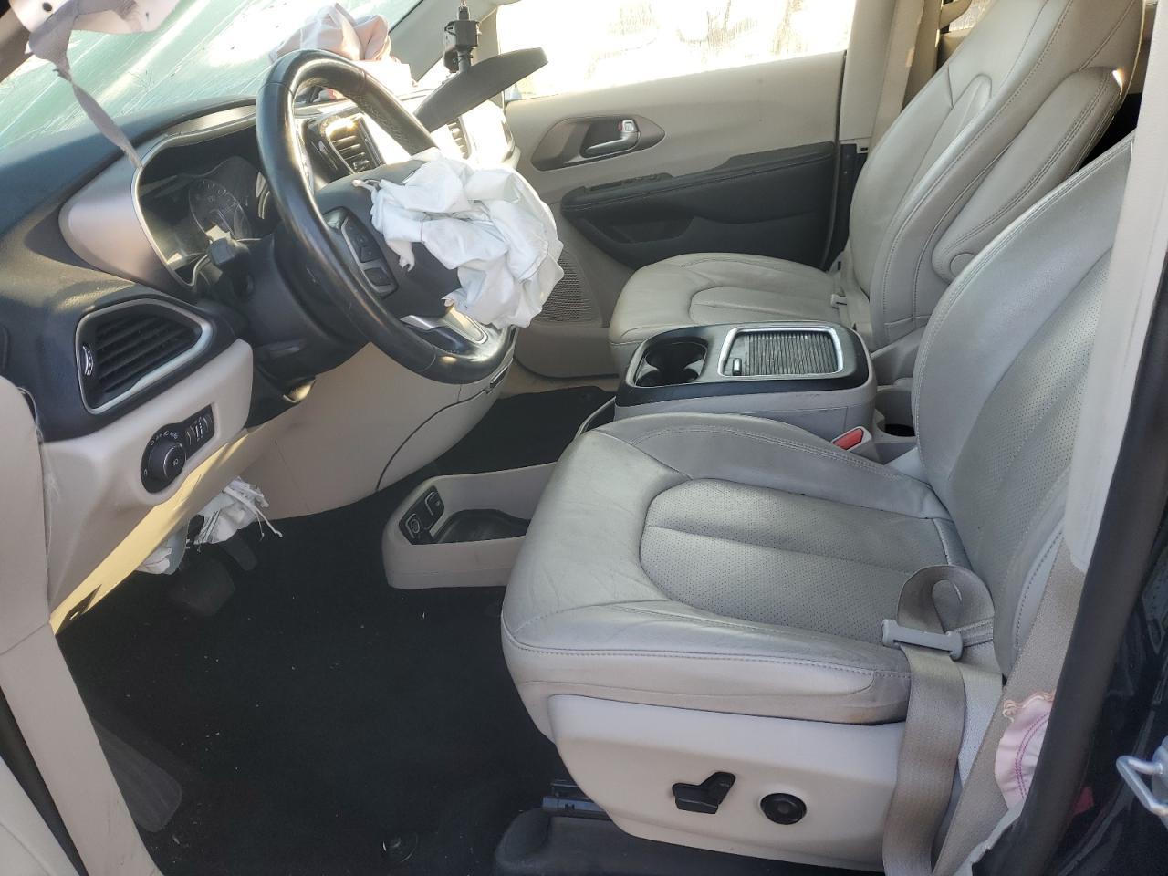 2021 CHRYSLER Pacifica