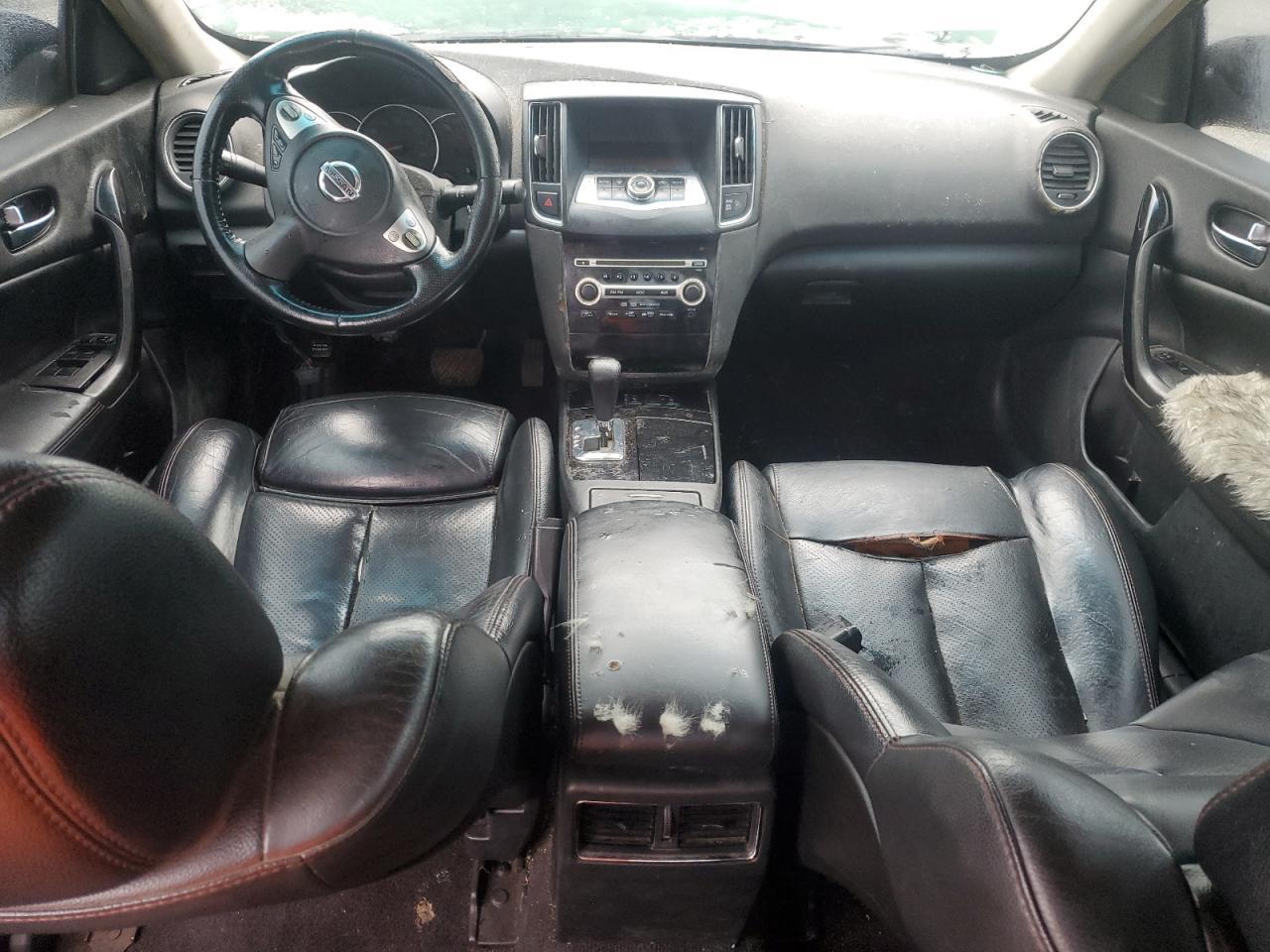2009 NISSAN Maxima