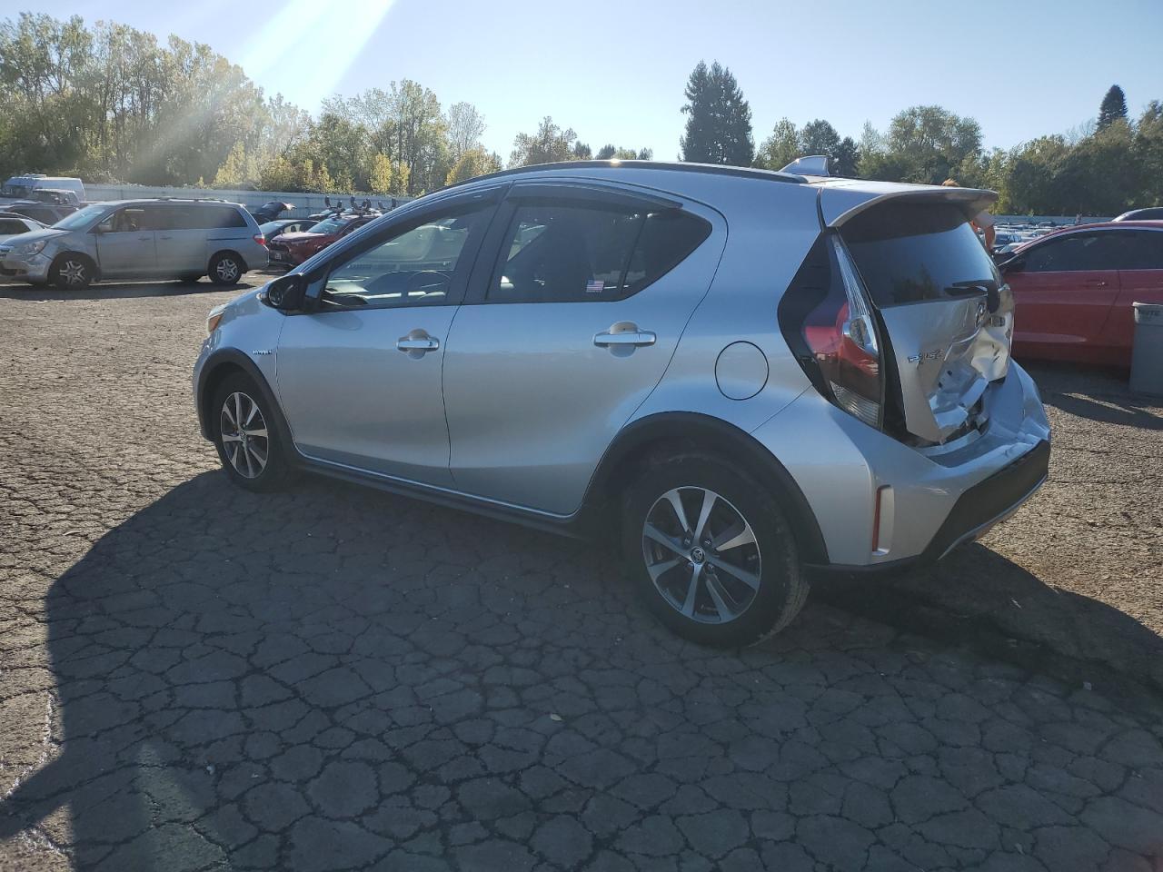 2018 TOYOTA Prius c