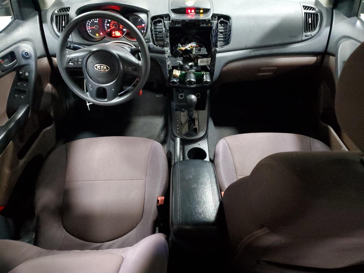 2010 KIA FORTE
