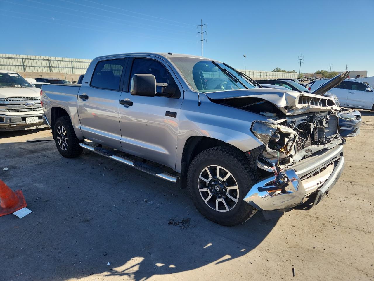 2015 TOYOTA TUNDRA