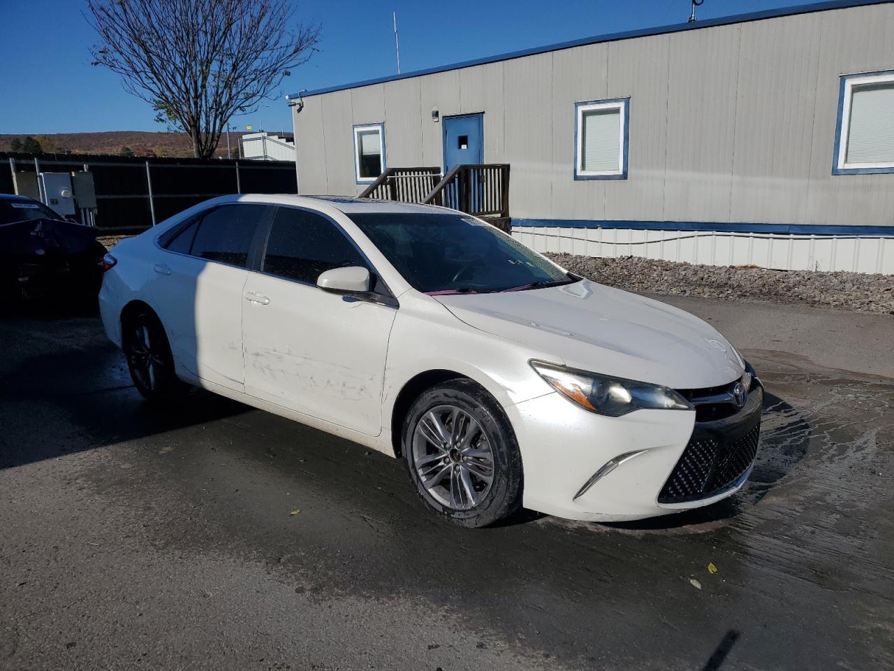 2015 TOYOTA CAMRY